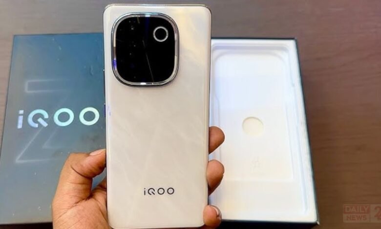 What are the pros and cons of purchasing the IQOO 13 over other flagships?